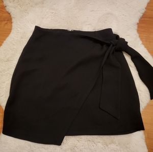 Wilfred Aritzia Dorine Tie Wrap Mini Skirt Black